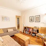 Guestready - Superb Appt Pres Du Patheon